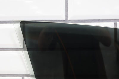 06-12 Bentley Flying Spur Left LH Driver Front Door Window Glass (Self Tint)