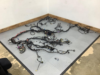 2020 McLaren 570S Spider Body Chassis Wiring Harness OCM LHD OEM (13MA258CP)