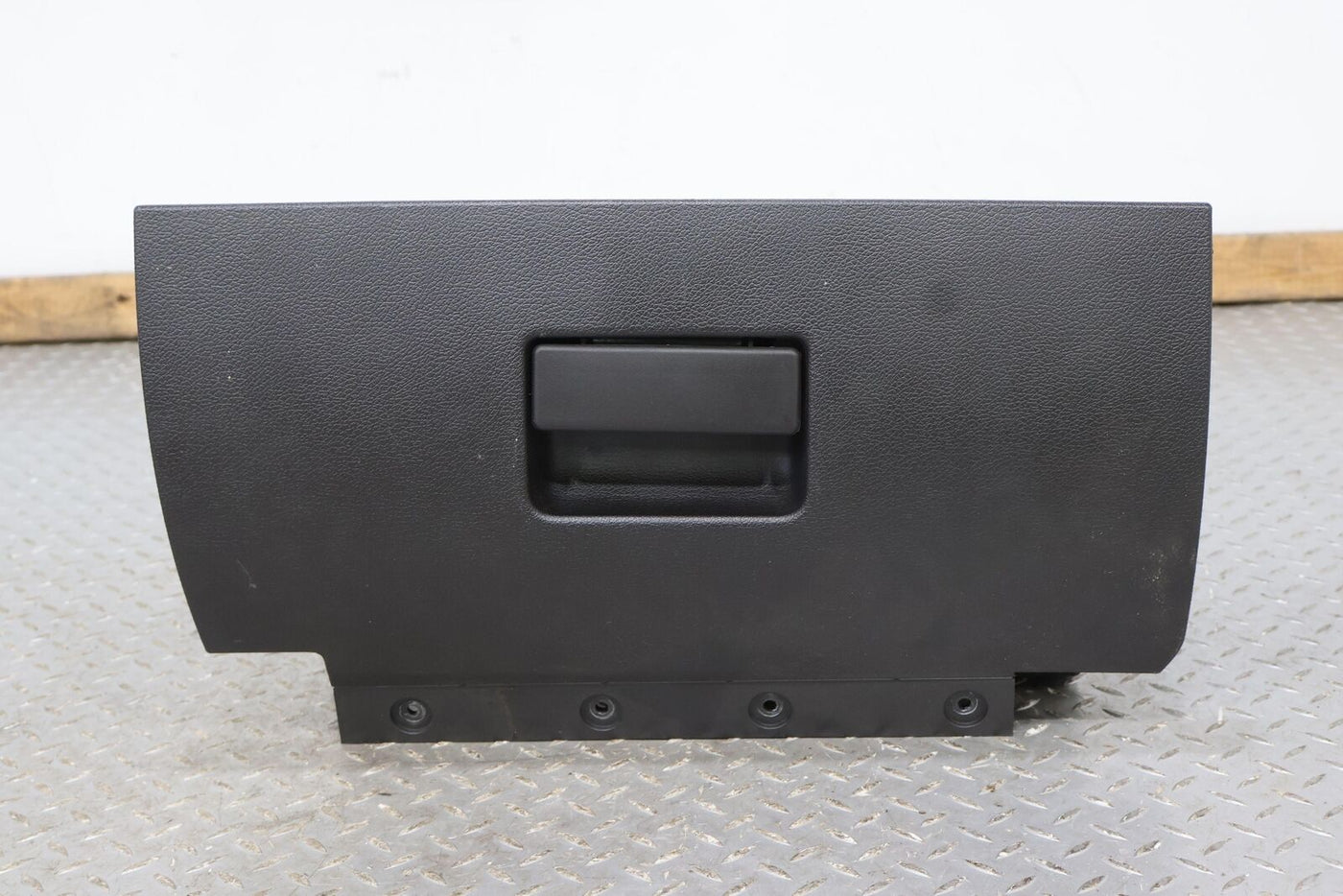 10-12 Ford Mustang Coupe Interior Glove Box Compartment Door W/Latch (Black)