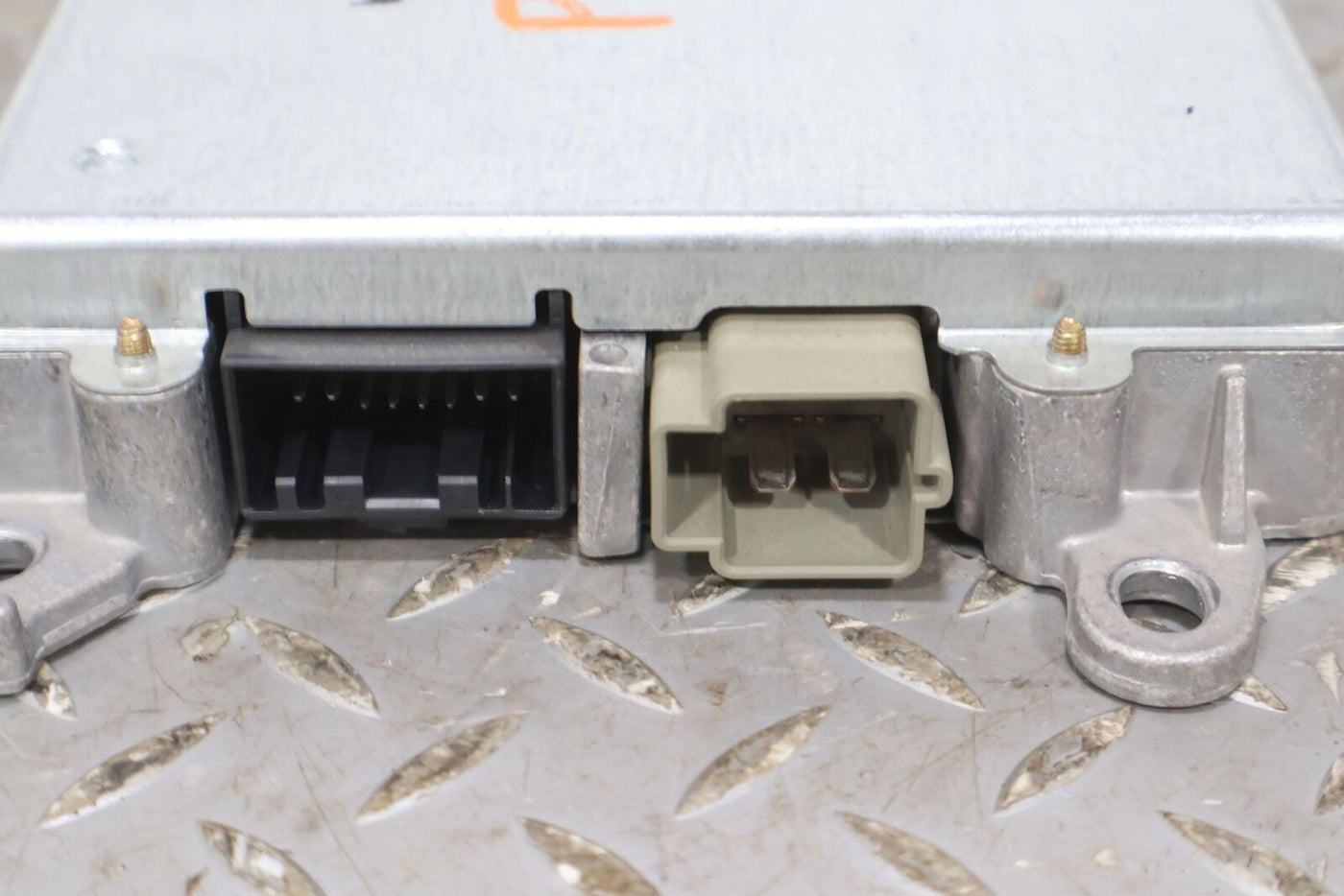 03-05 Ford Thunderbird Rear Electronic Lamp Light Control Module 3W6T-13B524-AA