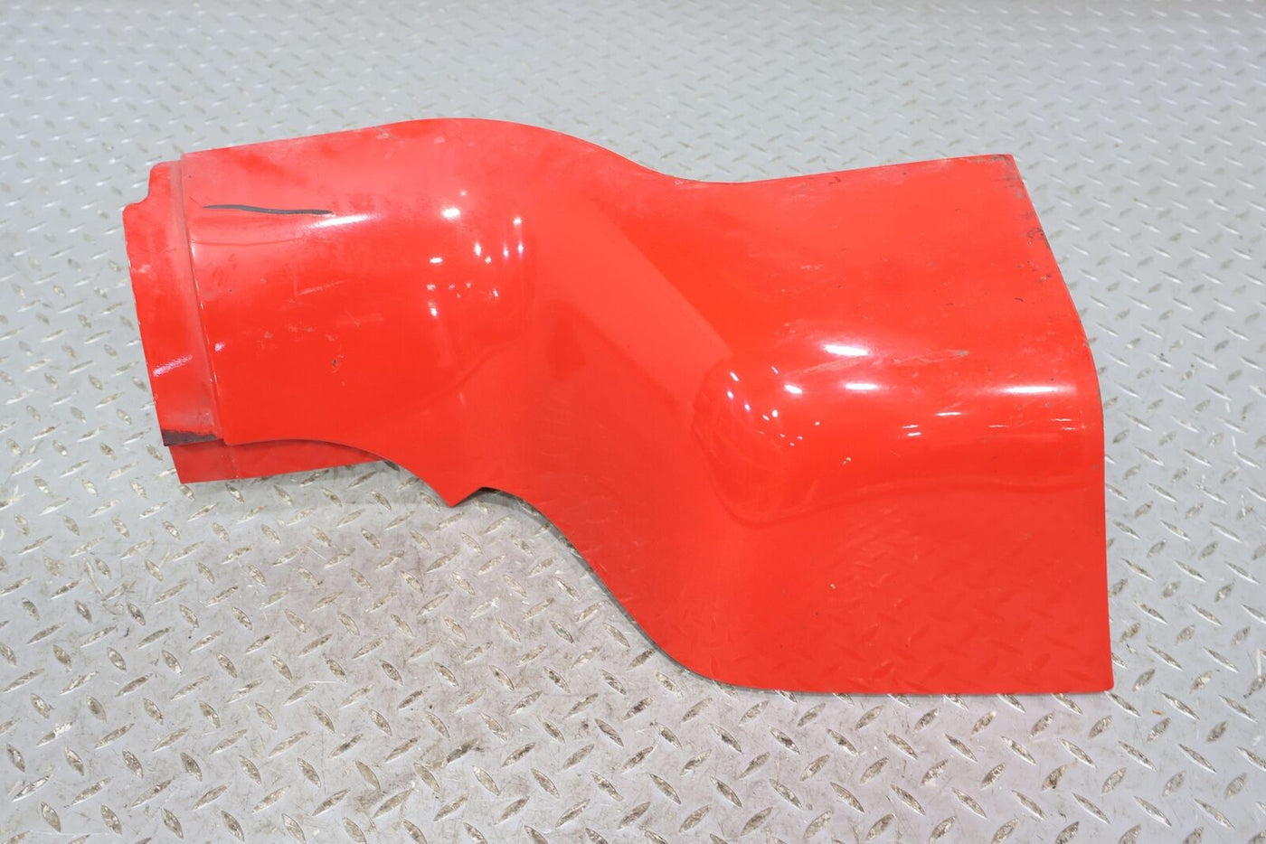 03-06 Chevy SSR LH Driver Front Rocker Moulding (Redline Red 70U) Front Only