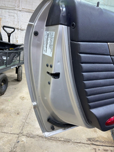 02-05 Ford Thunderbird Left LH Driver Door W/Glass (Silver Birch Metallic PNUPL)