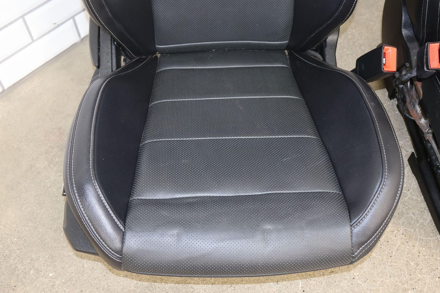 15-17 Ford Mustang GT Coupe Heated/Cooled Leather Seats Set (Ebony) Blown Bags