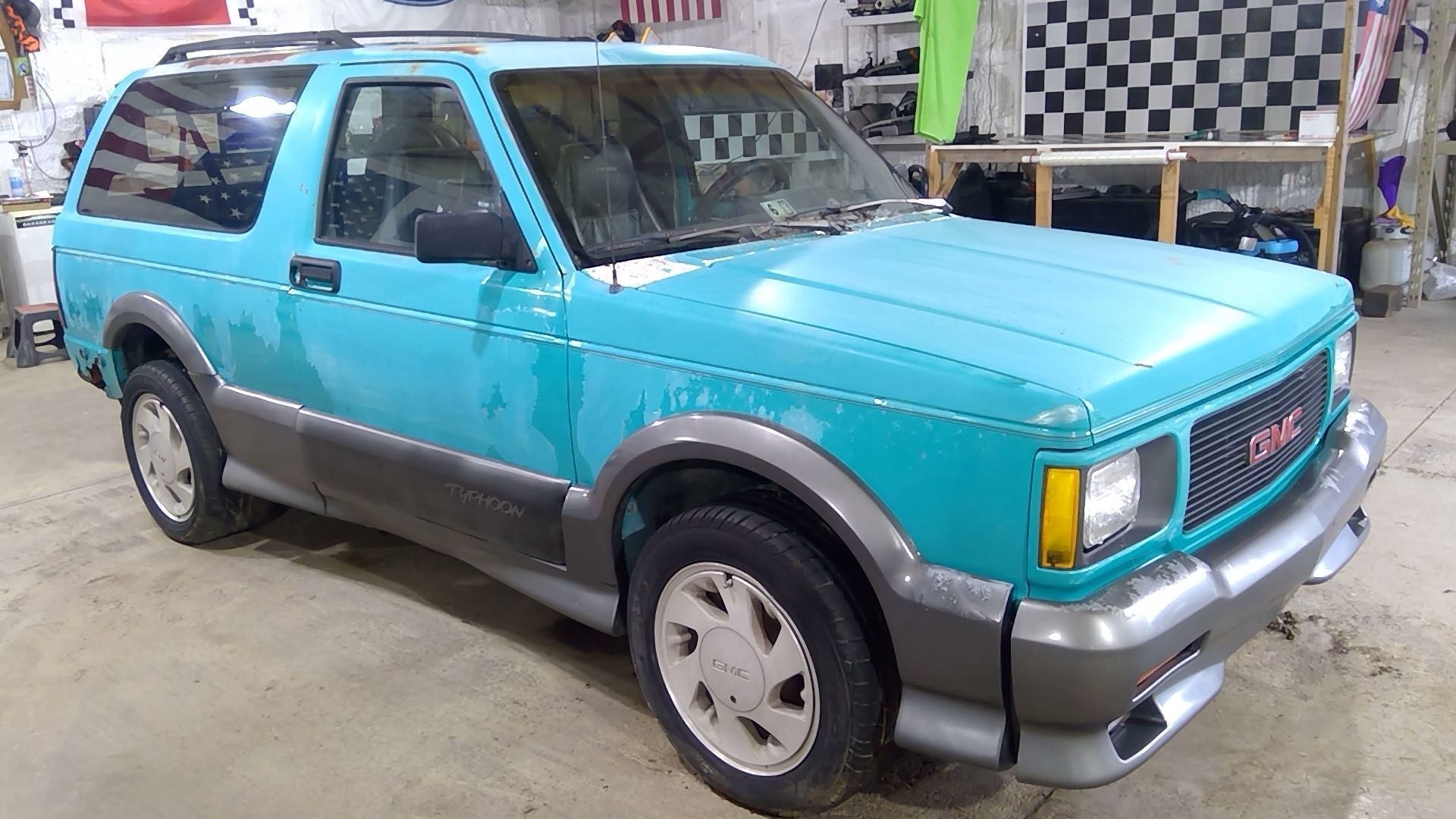 1992 GMC Typhoon - J & J Auto Wrecking