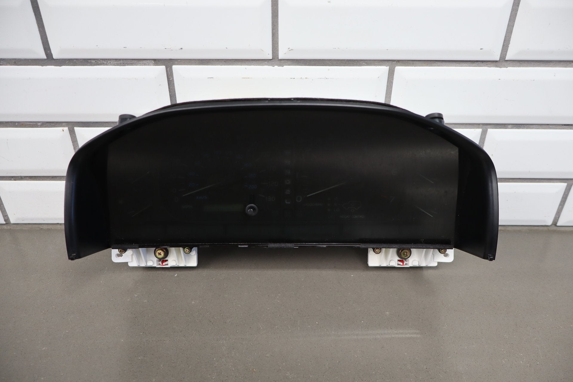 Used Lexus LX470 speedometer instrument cluster