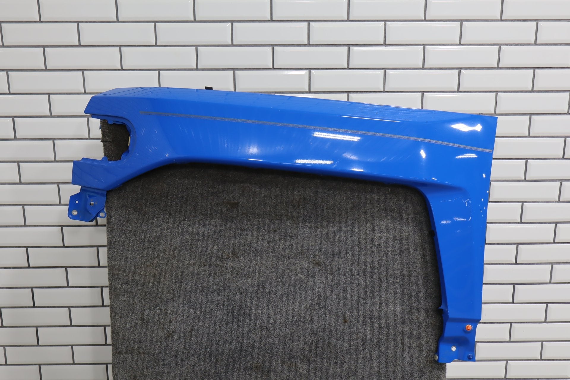 Used Toyota FJ Cruiser left fender in Voodoo Blue