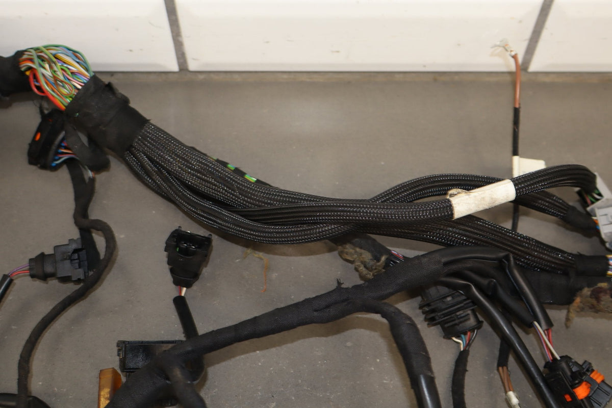 00-02 Porsche Boxster 986 2.7L Engine Wiring Harness OEM Manual