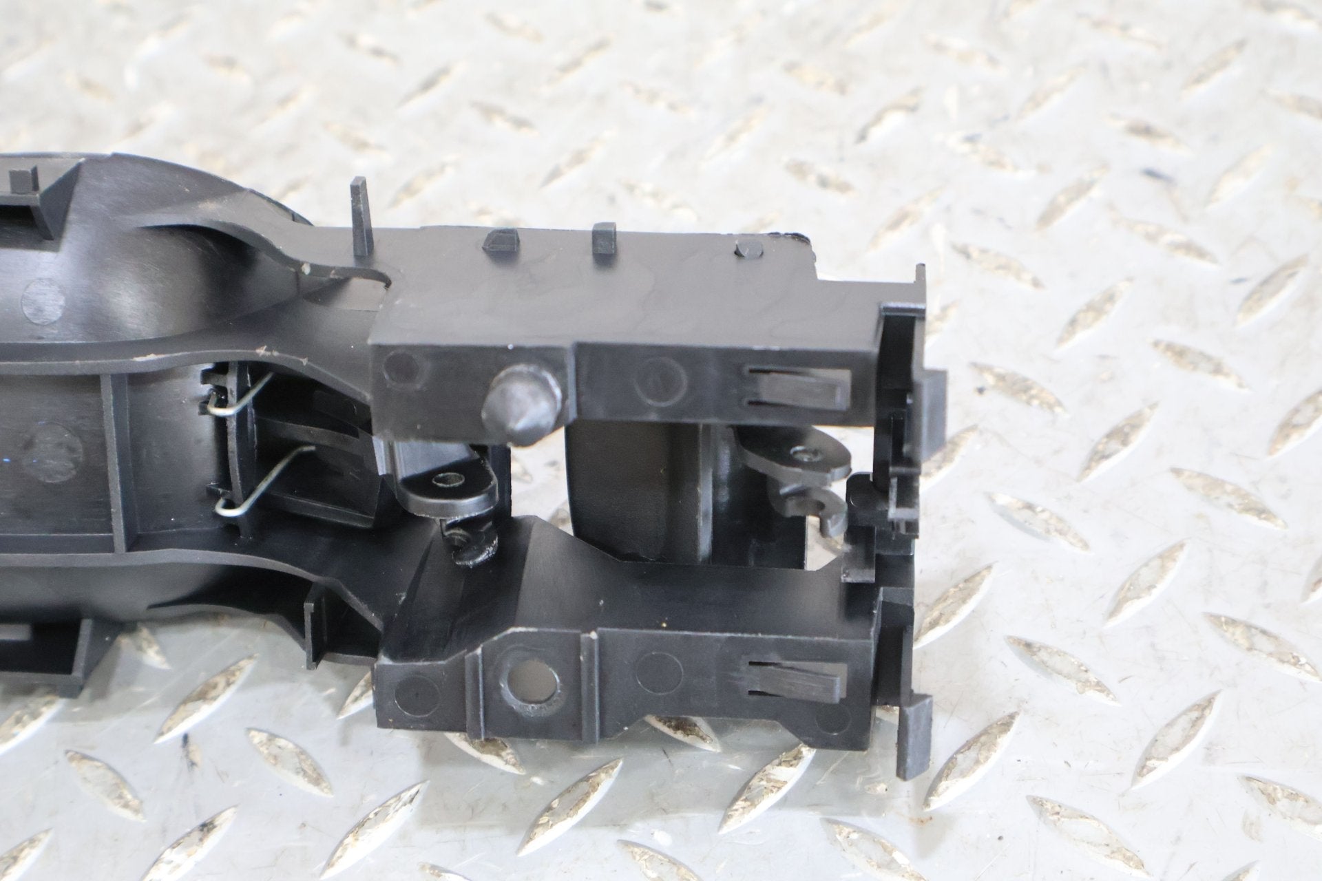 00-04 Chevy C5 Corvette Passenger Right Door Lock Latch & Inner Handle (Tested)
