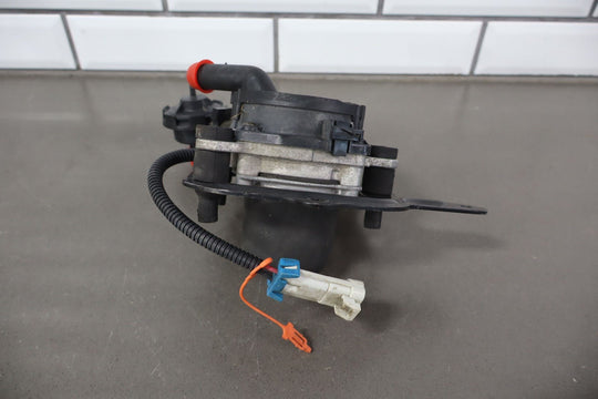 00 - 04 Chevy C5 Corvette Secondary Air Pump W/ Bracket