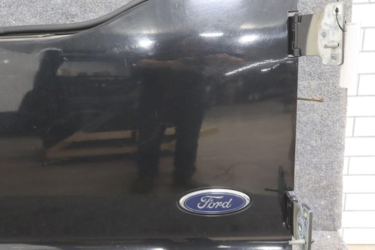 00 - 05 Ford Excursion Right RH Rear Barn Door Black (UA) OEM