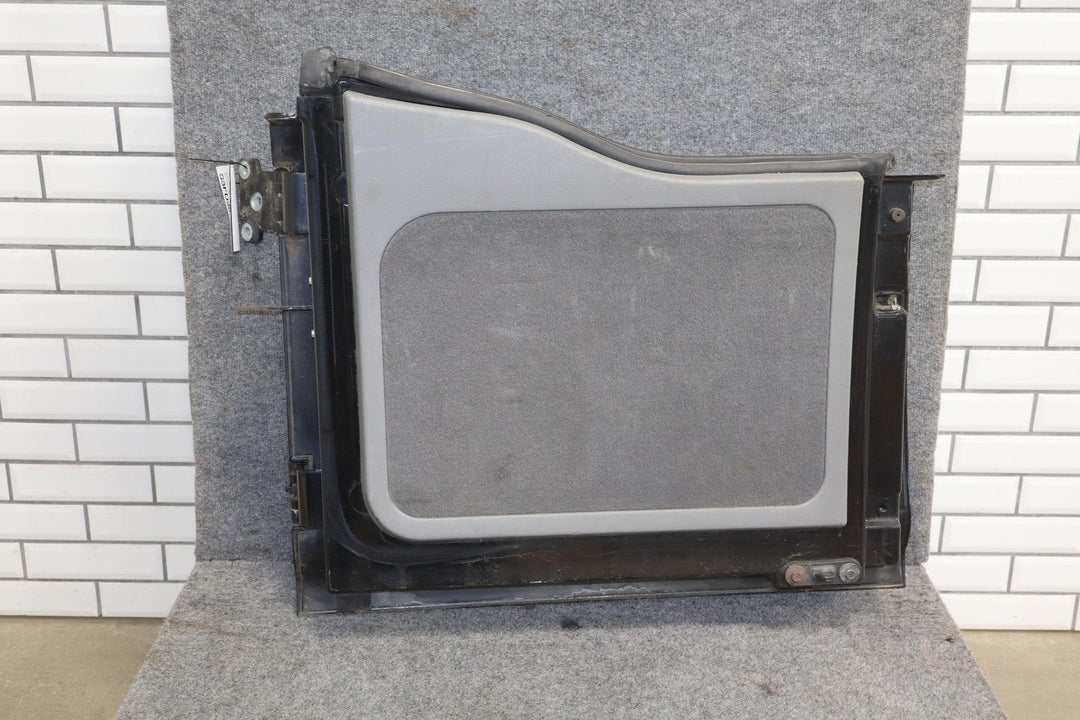00 - 05 Ford Excursion Right RH Rear Barn Door Black (UA) OEM