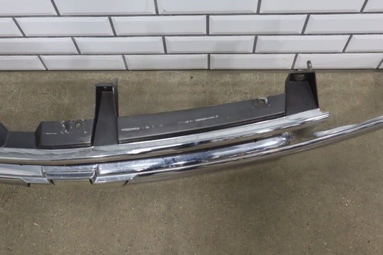 00 - 06 Chevy Suburban/Tahoe Loaded OEM Chrome Grille with Headlights See Photos