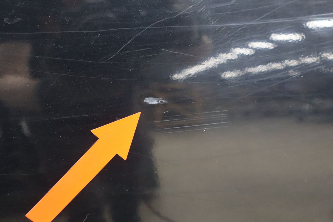 00 - 06 Chevy Tahoe GMT800 Left Rear Door (Black 41U)