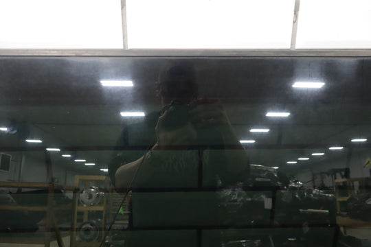 00 - 06 Chevy Tahoe Suburban Yukon Escalade GMT800 Sunroof Glass Panel OEM