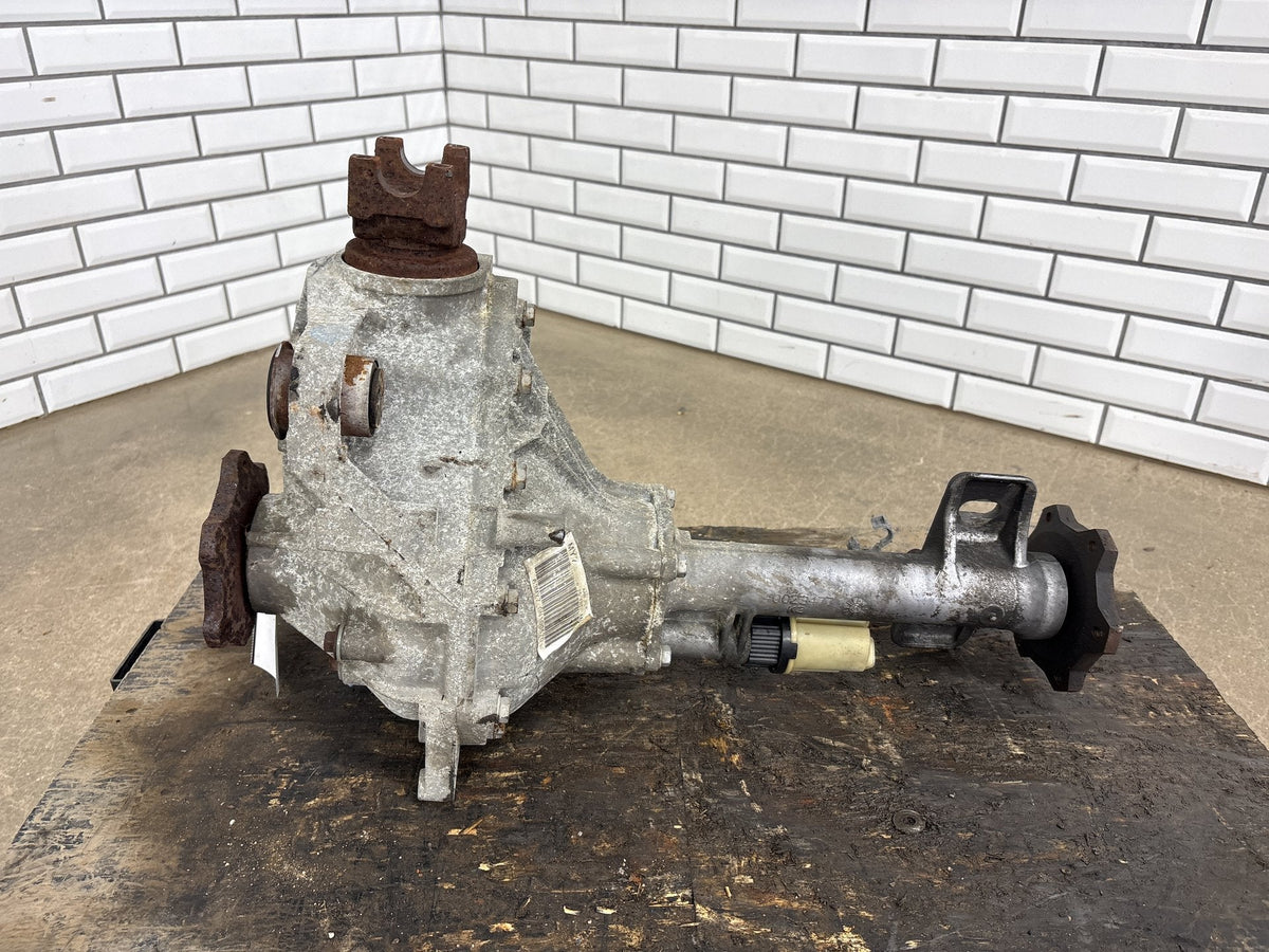 00-06 Chevy Tahoe/Suburban GMT800 4WD Front Diff 3.73 GT4