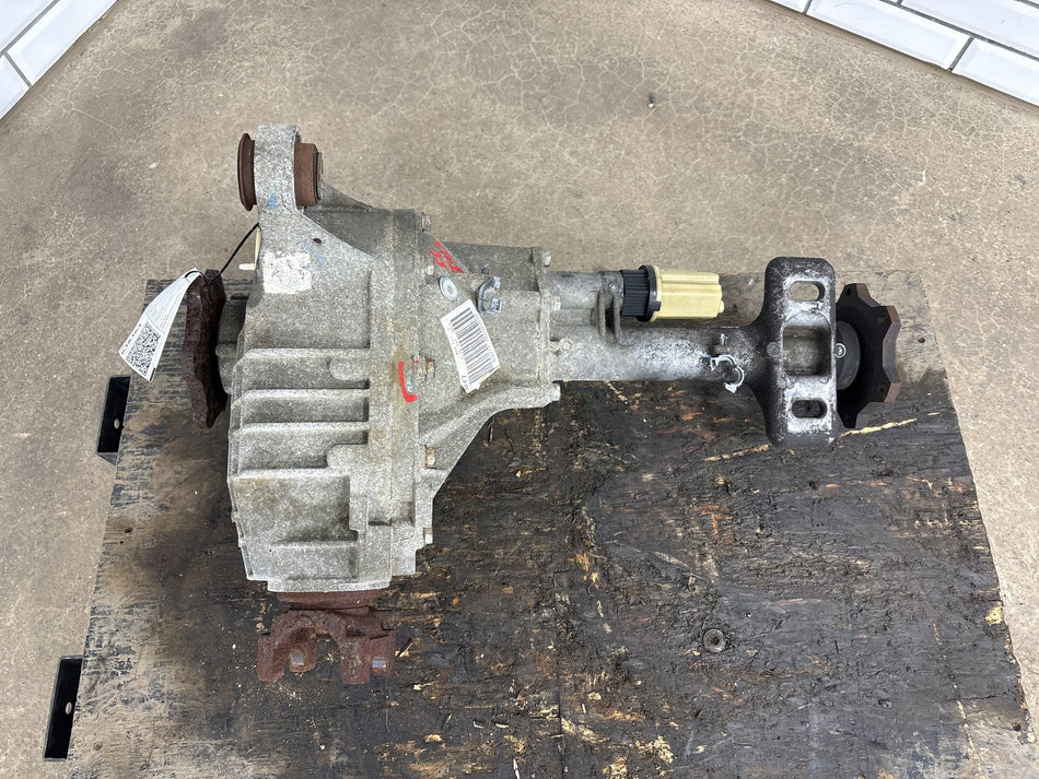00-06 Chevy Tahoe/Suburban GMT800 4WD Front Diff 3.73 GT4