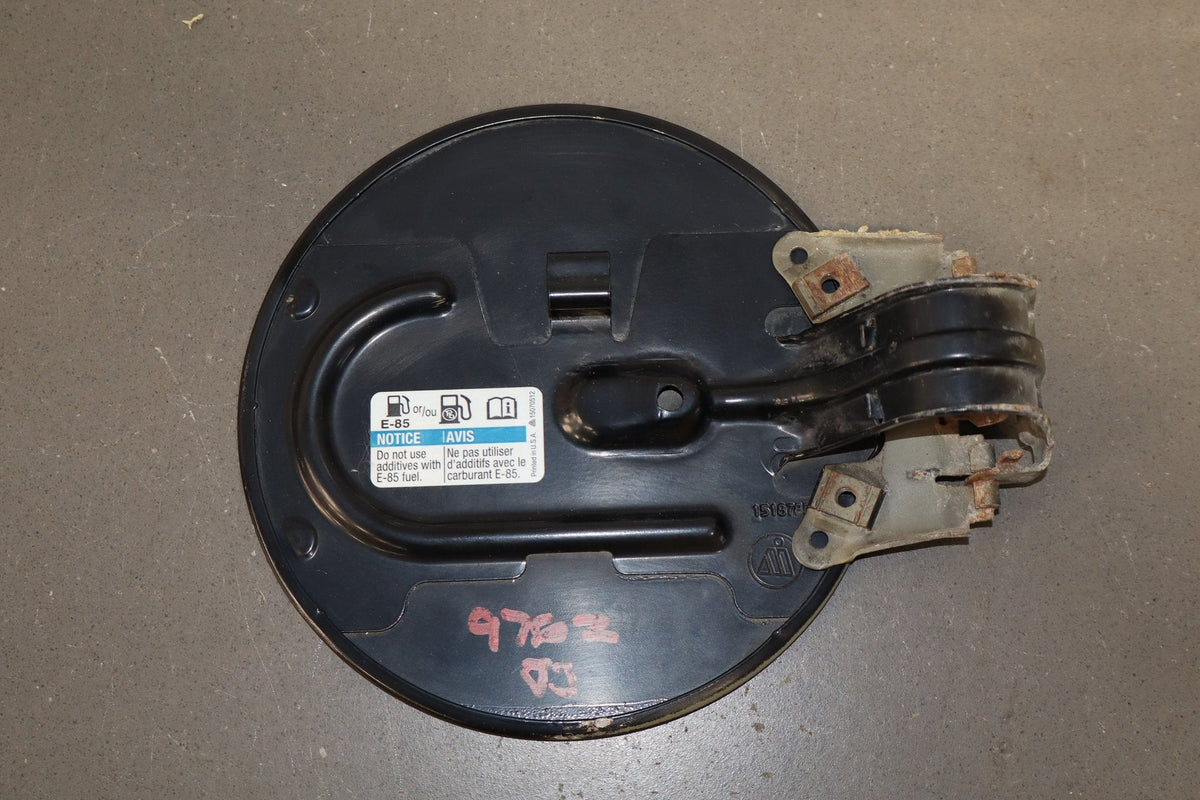 00-06 Chevy Tahoe/Suburban GMT800 Fuel Door Black 41