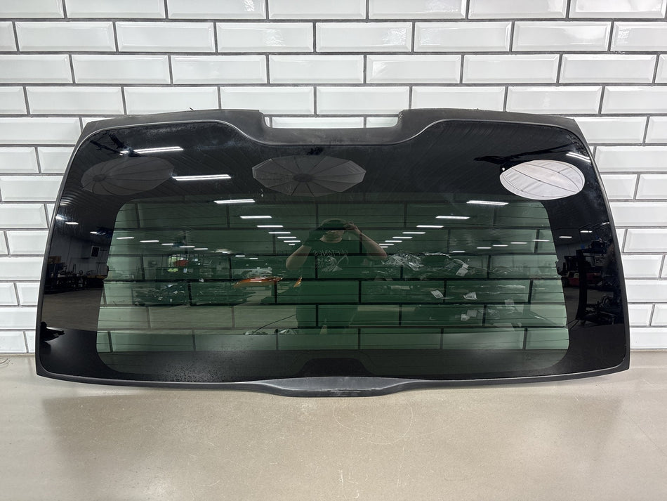 00-06 Chevy Tahoe/Suburban GMT800 Liftgate Back Glass Heated