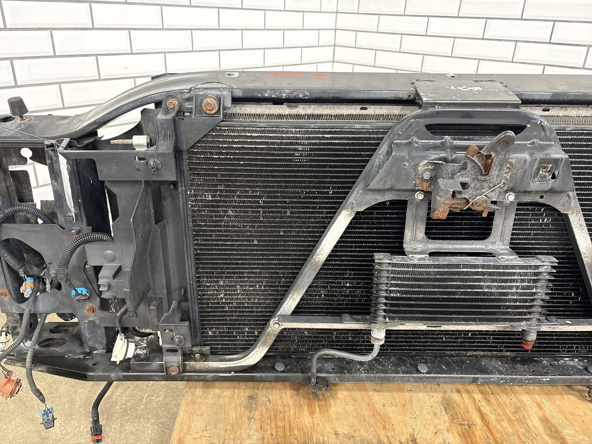 00-06 Chevy Tahoe/Suburban GMT800 Radiator Core Support