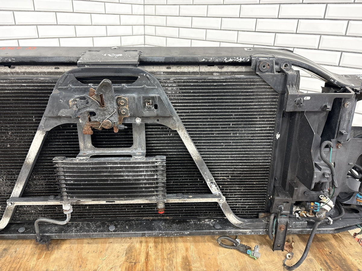 00-06 Chevy Tahoe/Suburban GMT800 Radiator Core Support