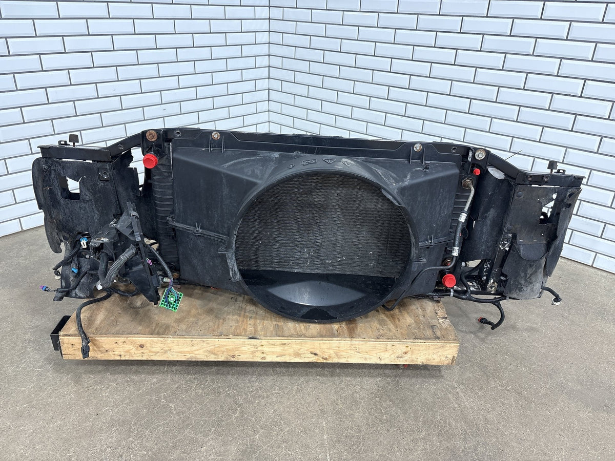 00-06 Chevy Tahoe/Suburban GMT800 Radiator Core Support