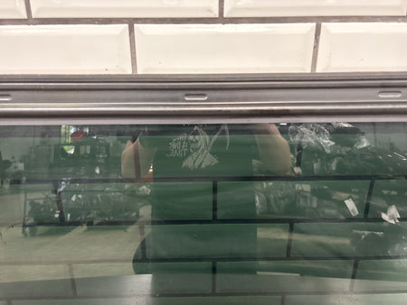00-06 Chevy Tahoe/Suburban GMT800 Sunroof Glass Only