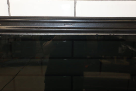 00 - 06 Escalade/Yukon/Tahoe/Suburban GMT800 Sunroof Glass Panel OEM