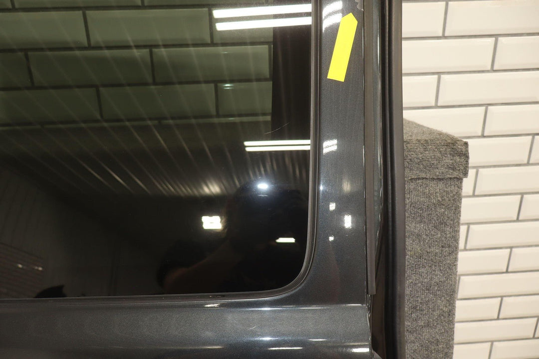 00 - 07 Chevy Silverado GMC Sierra GMT800 Extended Cab Right Door Dark Gray 62U