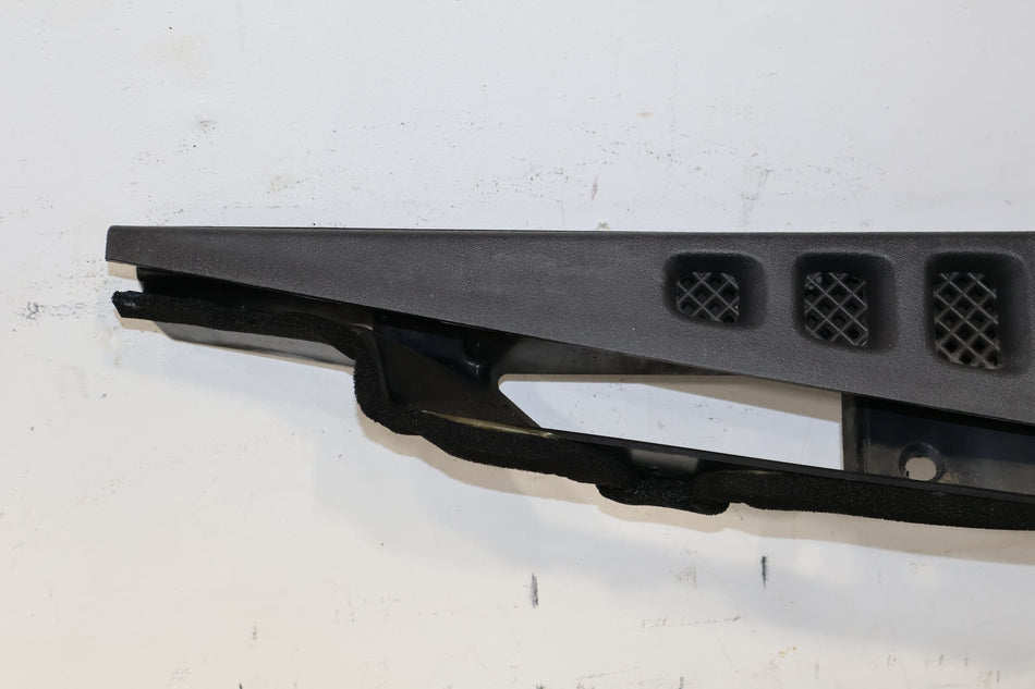 2004 Chevrolet Avalanche- Trim Panel