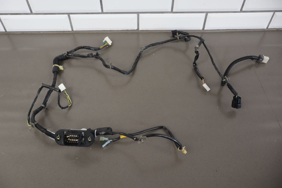91 Mitsubishi 3000GT VR4 Driver Left Door Wiring Harness