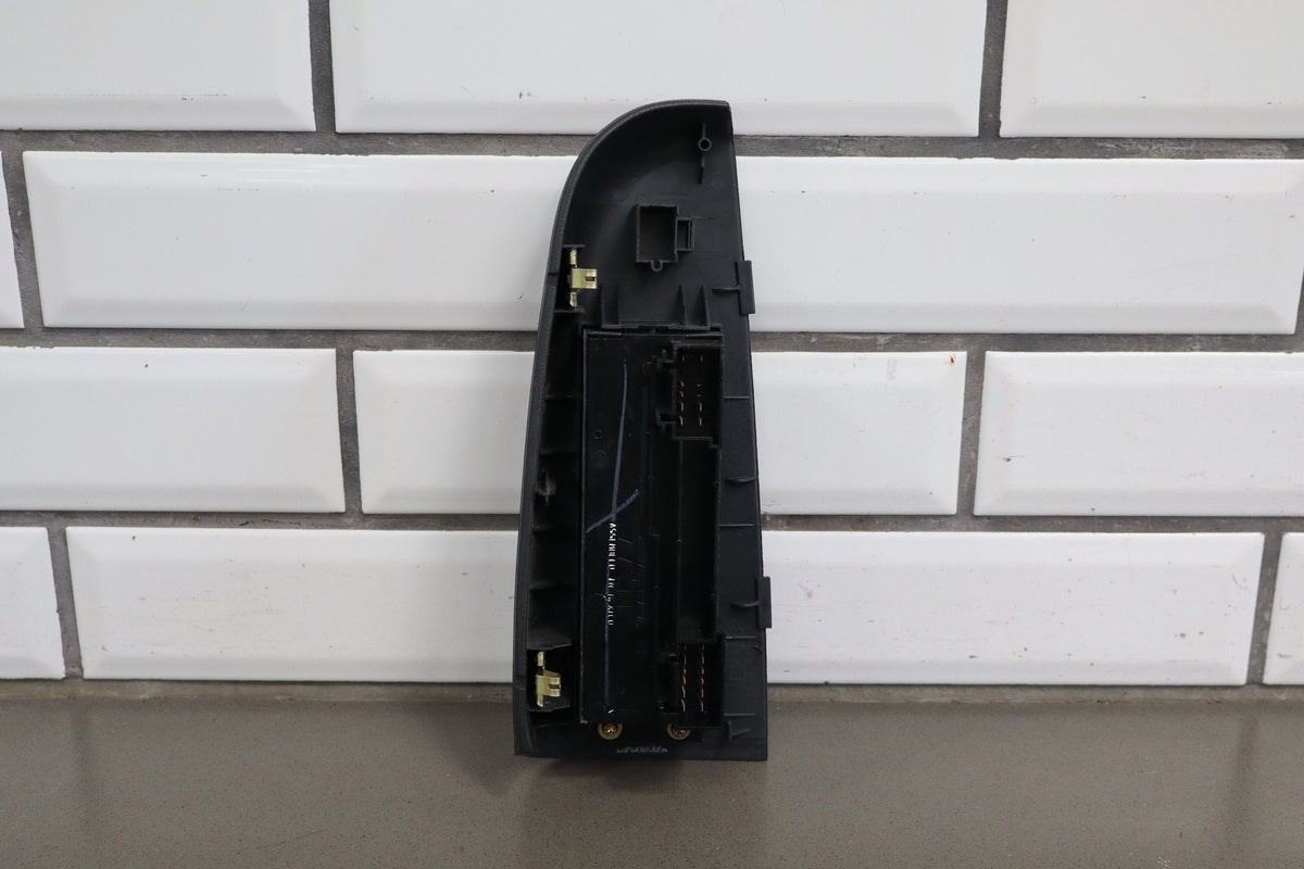 01-02 Chevrolet Silverado 2500HD/Sierra Crew Cab Left Front Window Switch OEM