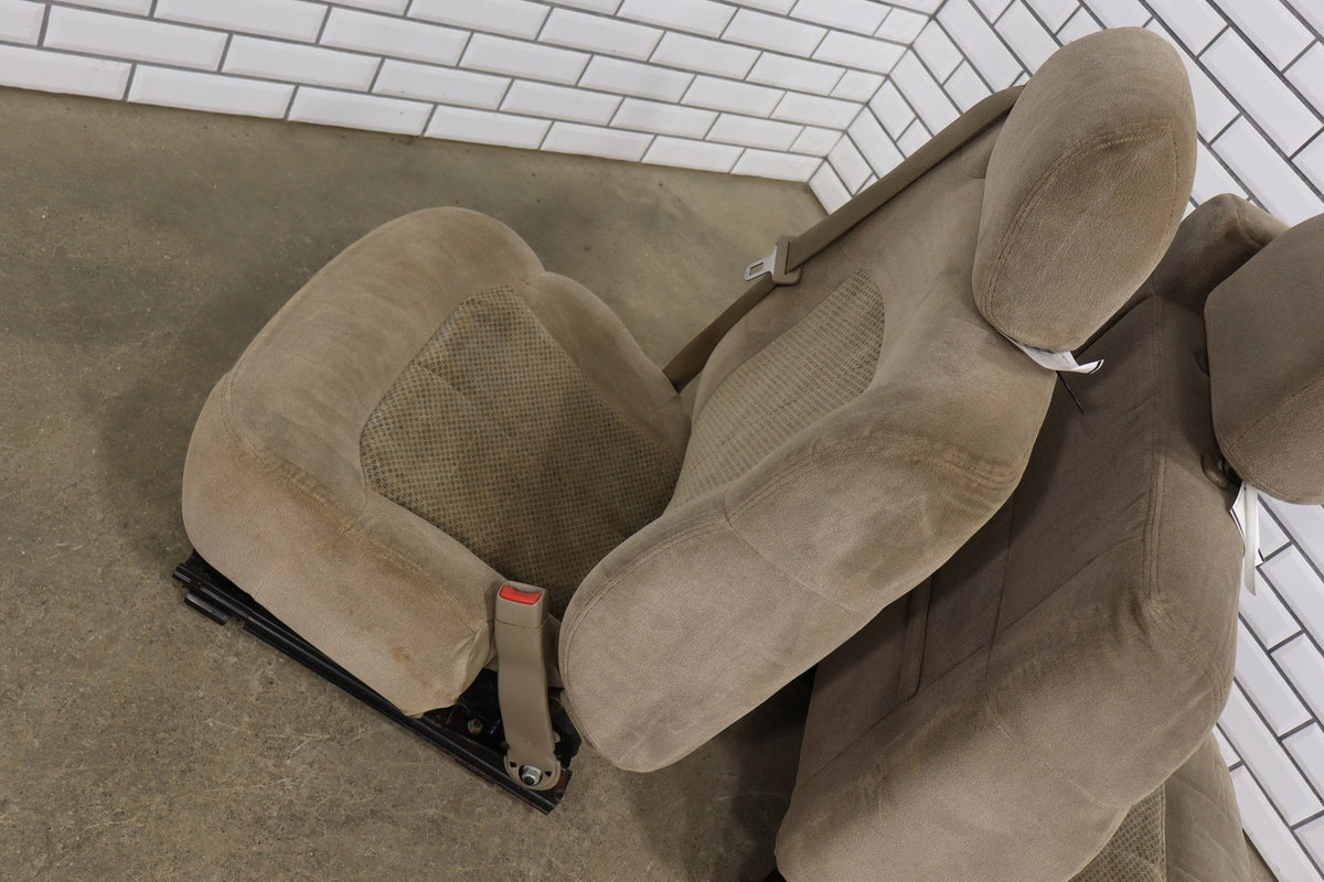 01-02 Chevrolet Silverado GMC Sierra 2500/3500 Crew Cab Cloth Seat Set Tan Bench