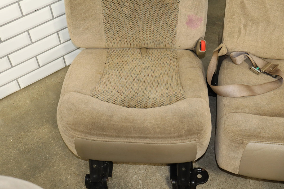 01-02 Chevrolet Silverado GMC Sierra 2500/3500 Crew Cab Cloth Seat Set Tan Bench