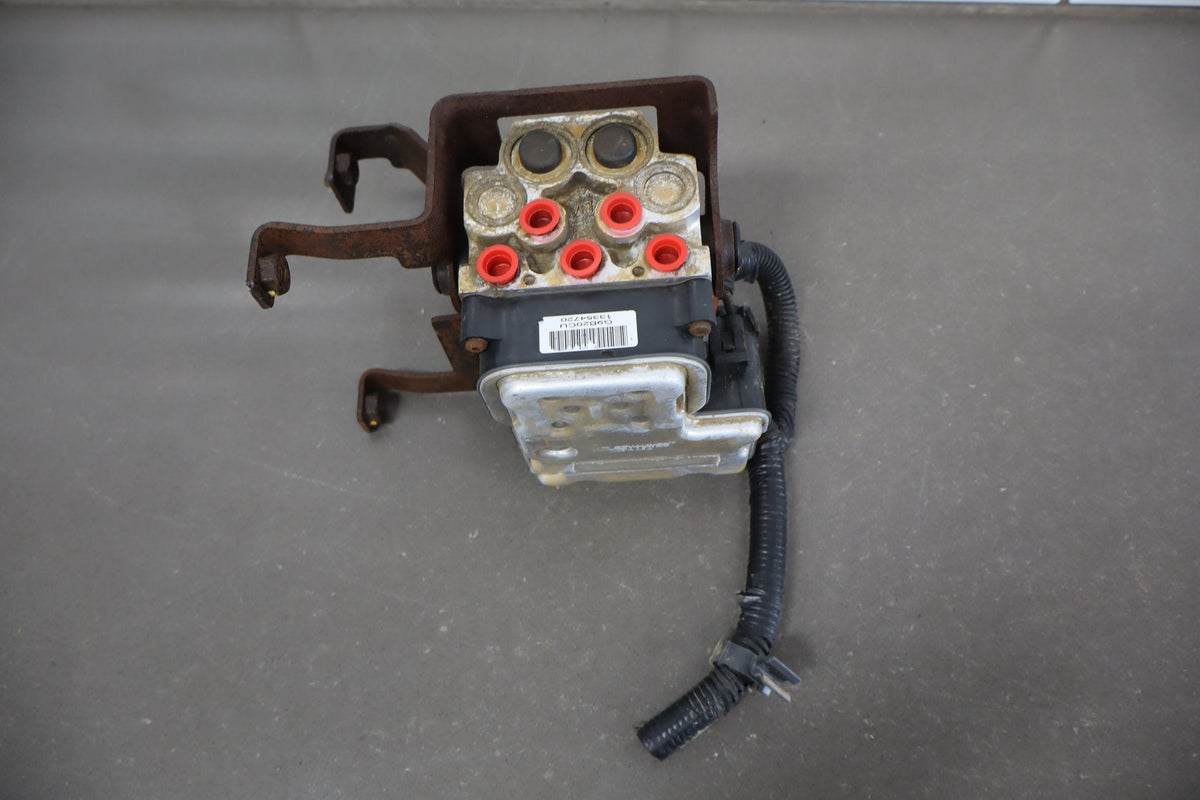 01-02 Chevy 2500HD OEM ABS Pump/Module Assembly