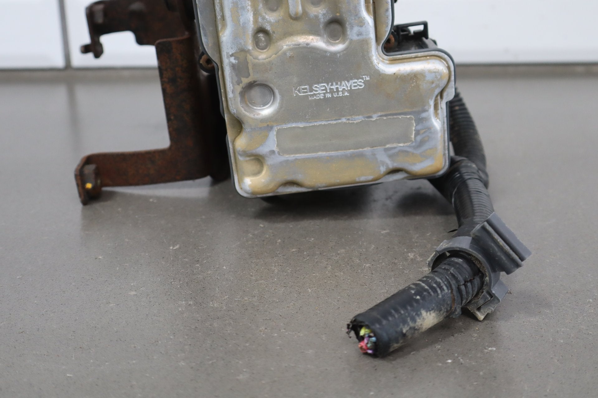 01-02 Chevy 2500HD OEM ABS Pump/Module Assembly