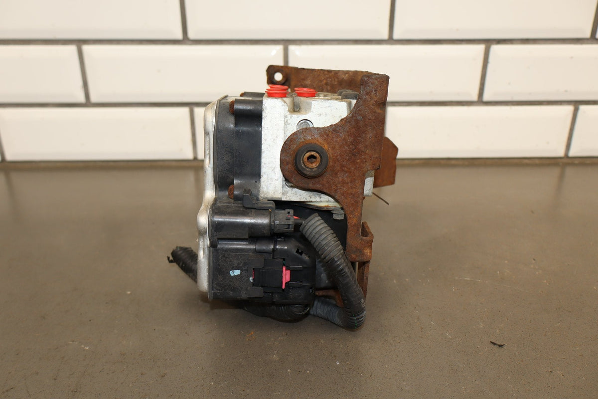 01-02 Chevy 2500HD OEM ABS Pump/Module Assembly