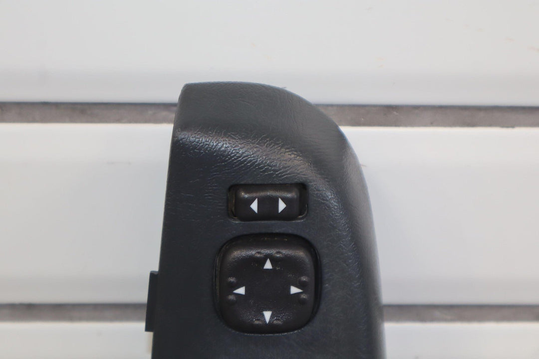 01 - 02 Chevy GMC 2500HD Crew Cab Driver Left LH Master Window Switch Graphite