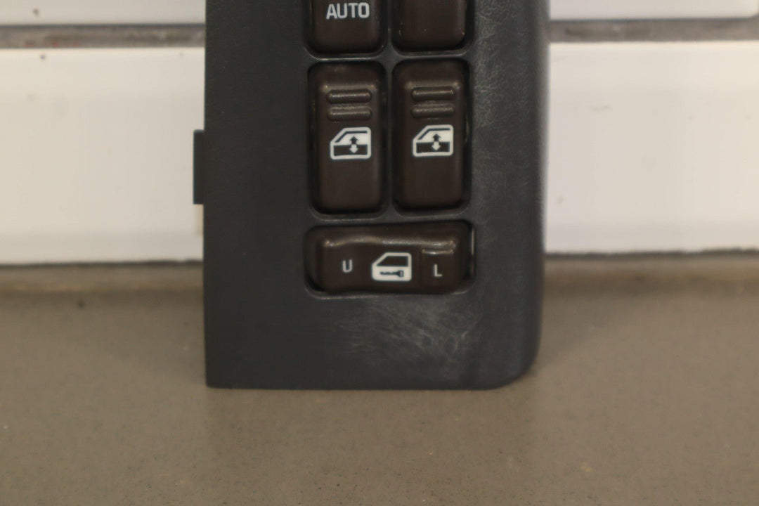 01 - 02 Chevy GMC 2500HD Crew Cab Driver Left LH Master Window Switch Graphite