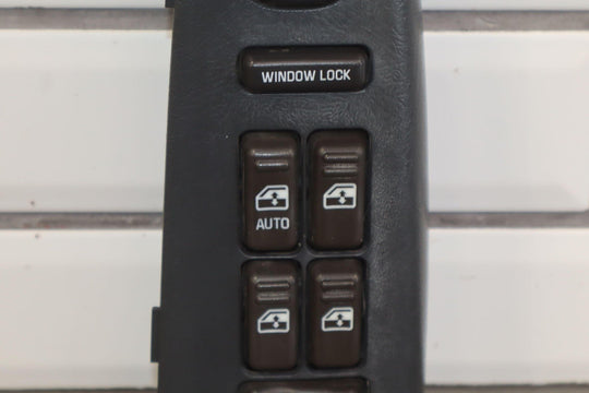 01 - 02 Chevy GMC 2500HD Crew Cab Driver Left LH Master Window Switch Graphite