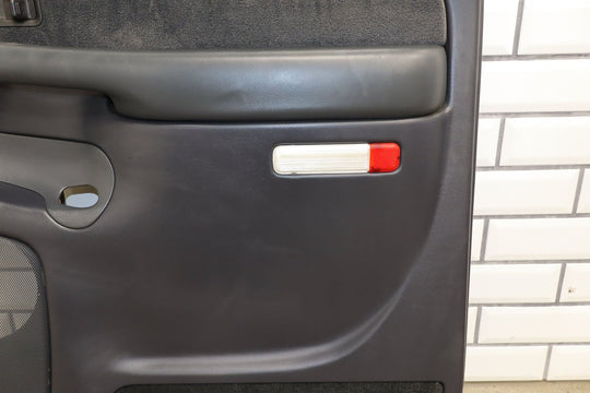 01 - 02 Chevy GMC 2500HD Crew Cab GMT800 Right Rear Door Panel