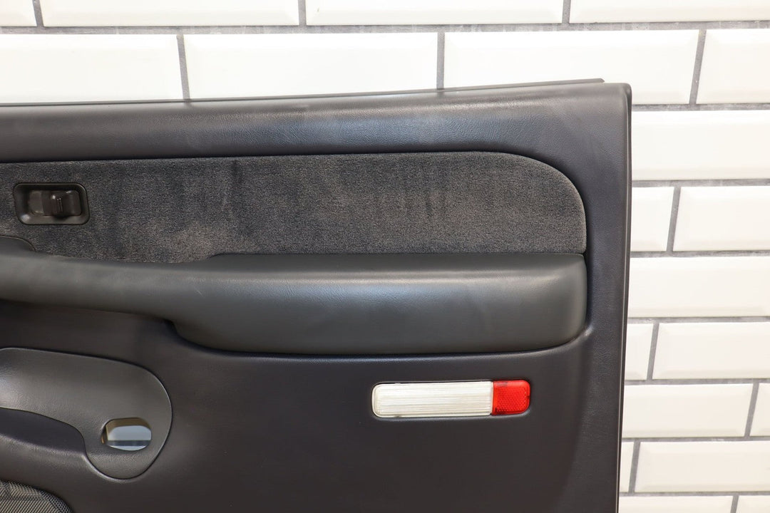 01 - 02 Chevy GMC 2500HD Crew Cab GMT800 Right Rear Door Panel