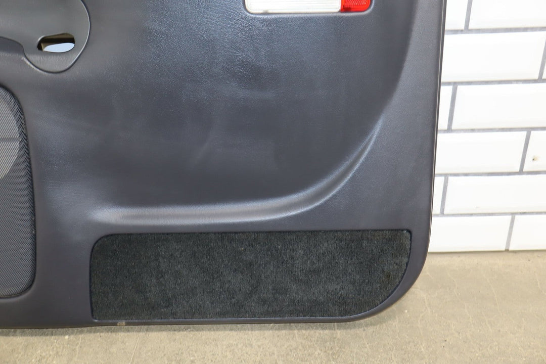 01 - 02 Chevy GMC 2500HD Crew Cab GMT800 Right Rear Door Panel