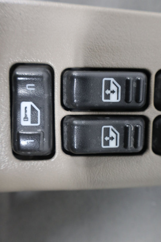 01 - 02 Chevy GMC 2500HD Driver Left LH Master Window Switch Tan 52D Bezel