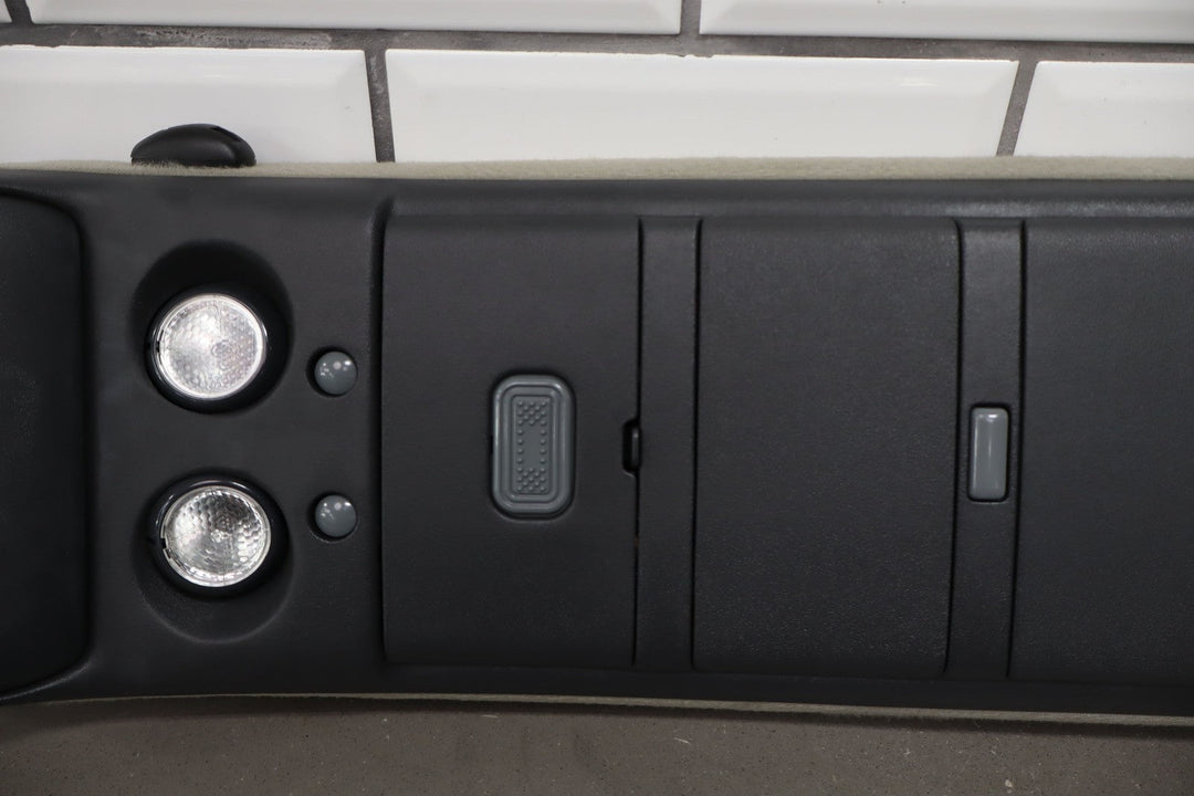 01 - 02 Chevy GMC 2500HD Overhead Roof Console Assembly GMT800