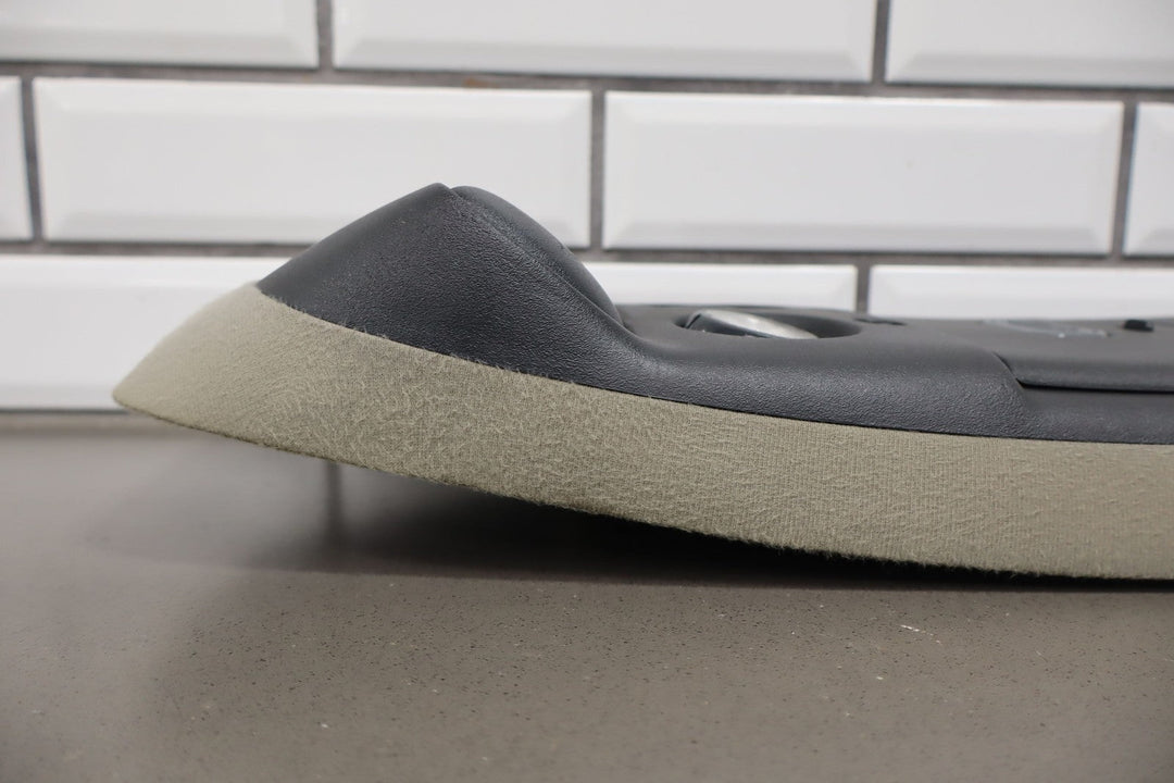 01 - 02 Chevy GMC 2500HD Overhead Roof Console Assembly GMT800