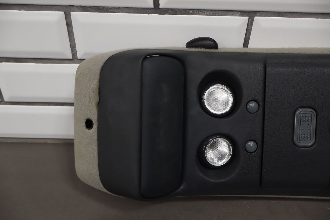 01 - 02 Chevy GMC 2500HD Overhead Roof Console Assembly GMT800