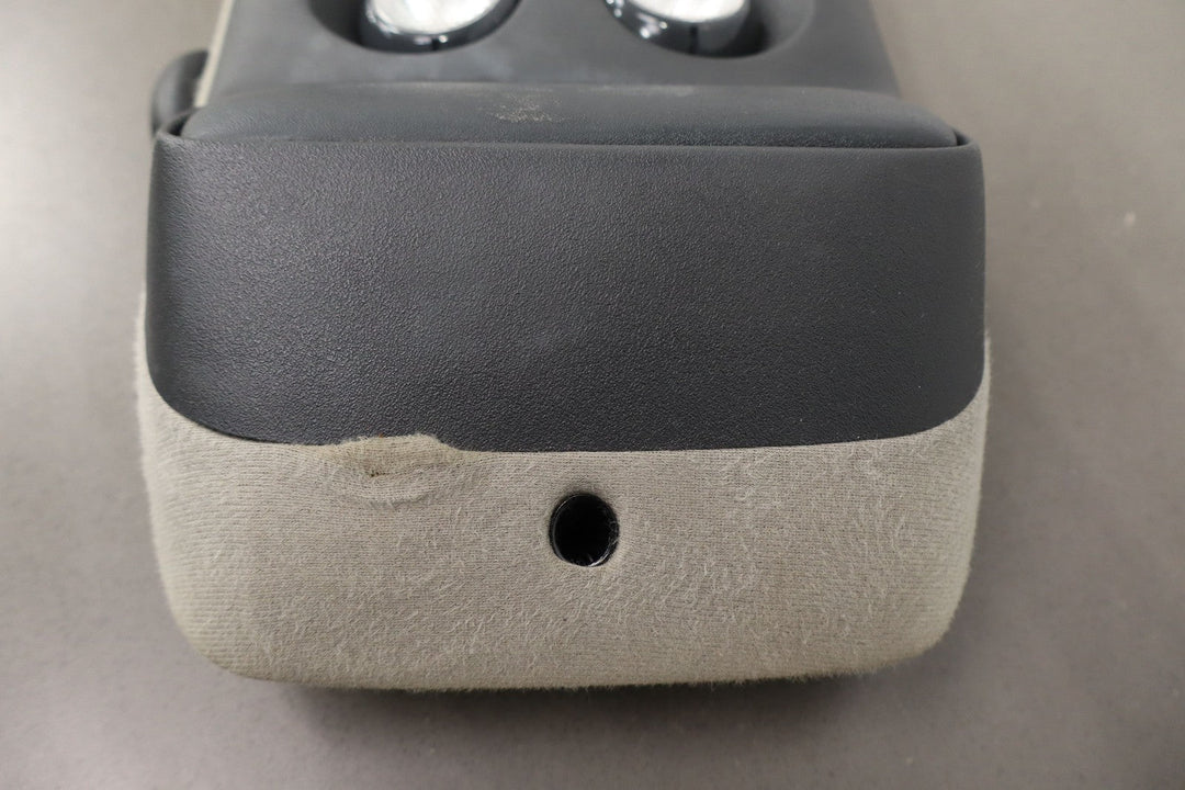 01 - 02 Chevy GMC 2500HD Overhead Roof Console Assembly GMT800