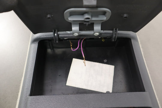 01 - 02 Chevy GMC 2500HD Overhead Roof Console Assembly GMT800