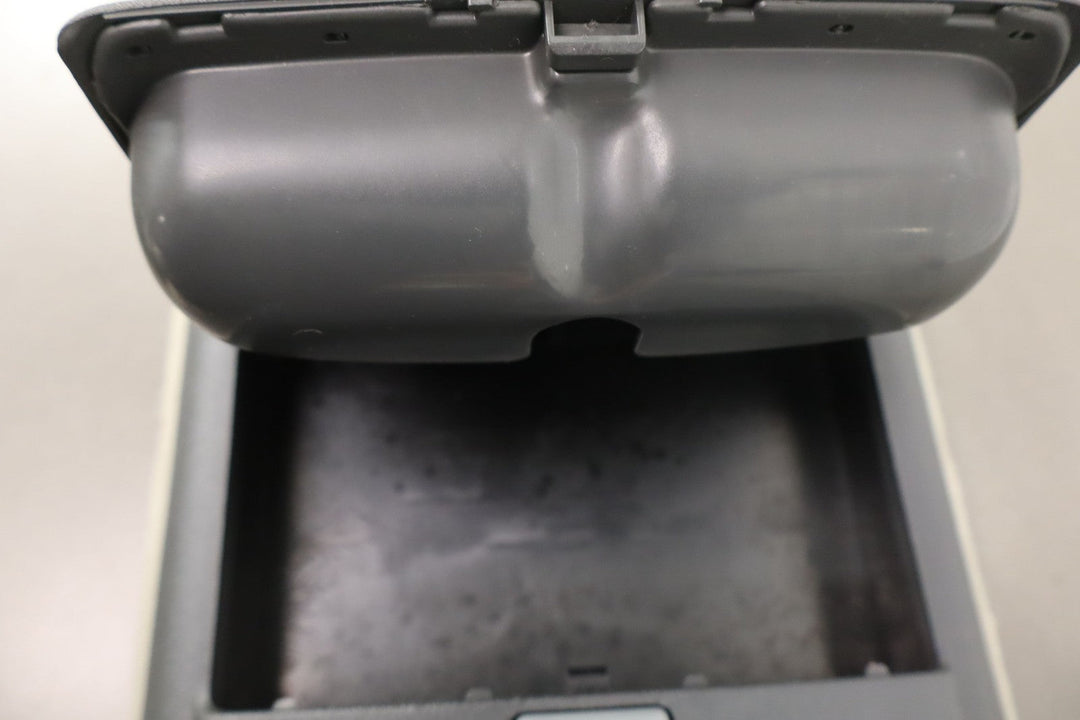 01 - 02 Chevy GMC 2500HD Overhead Roof Console Assembly GMT800