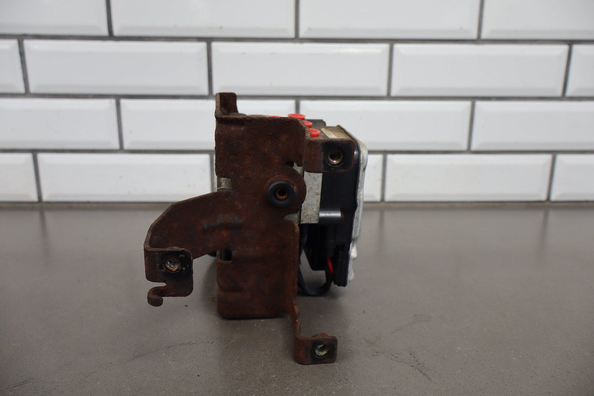 01-02 Chevy GMC 2500HD Silverado Sierra OEM ABS Pump/ Module Assembly (HVY) 19121924